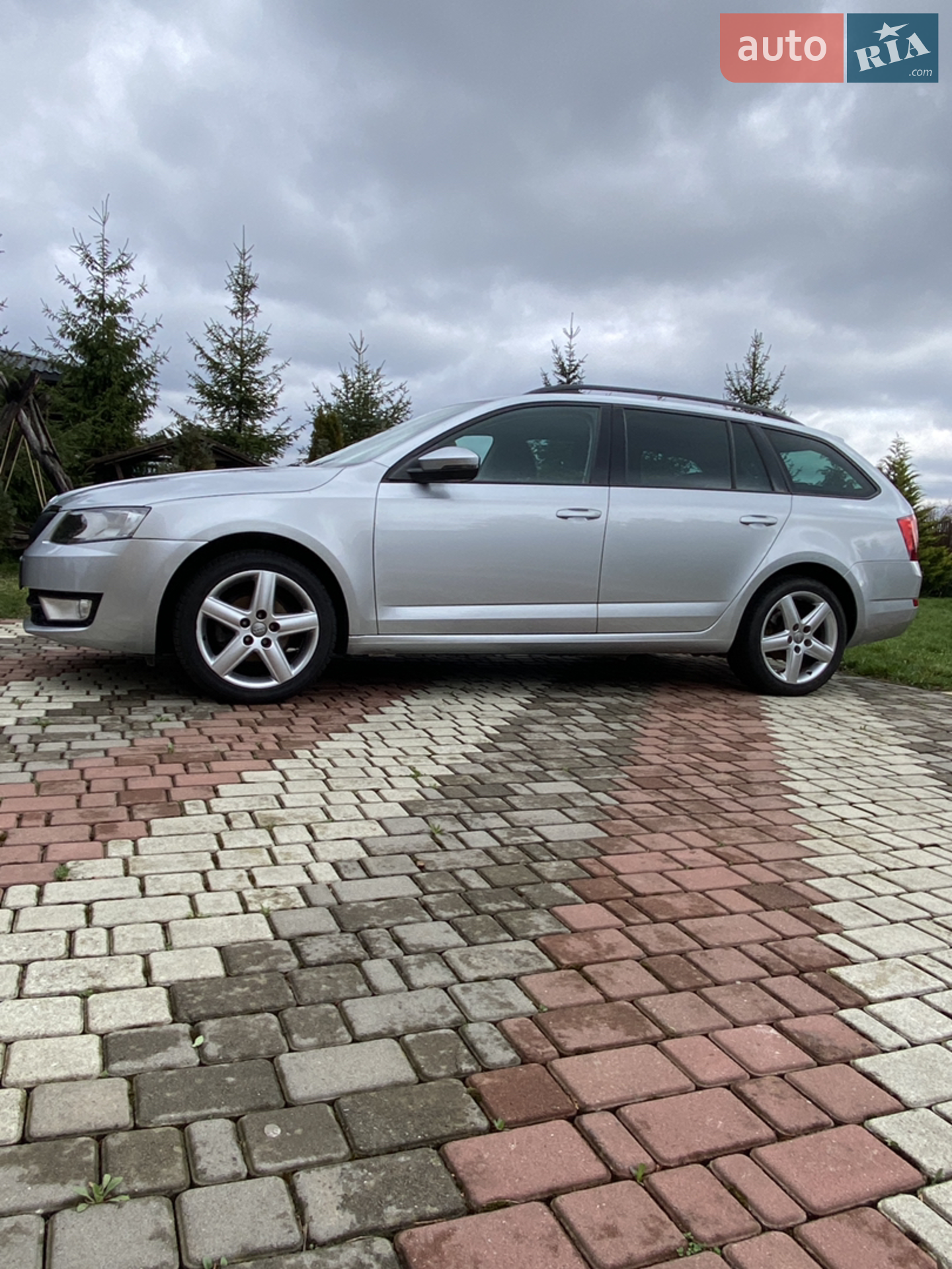 2016 Skoda Octavia - мініатюра 3