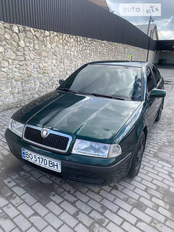 Лифтбек Skoda Octavia 2003 в Тернополе