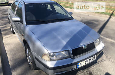 Лифтбек Skoda Octavia 1999 в Киеве