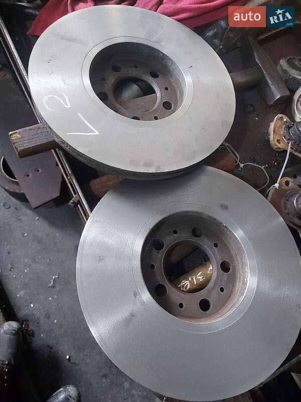 Лифтбек Skoda Octavia 2004 в Каменец-Подольском