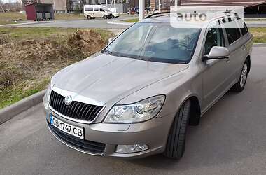 Универсал Skoda Octavia 2012 в Чернигове