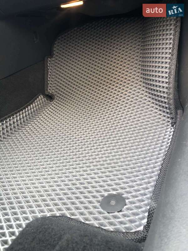 Універсал Skoda Octavia 2014 в Полтаві