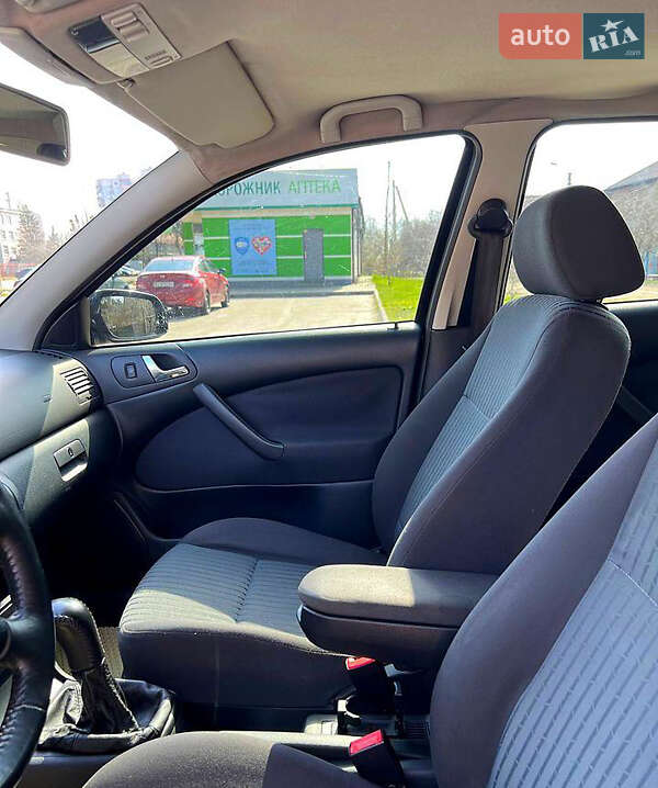 Ліфтбек Skoda Octavia 2004 в Києві