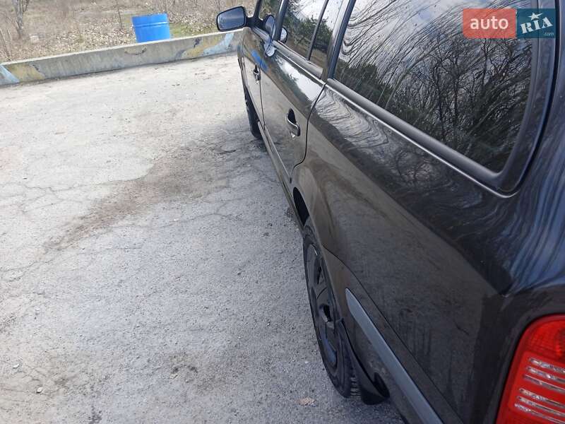 Універсал Skoda Octavia 2001 в Дніпрі