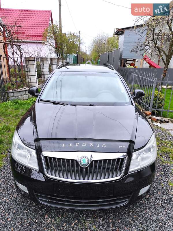 Универсал Skoda Octavia 2011 в Черкассах
