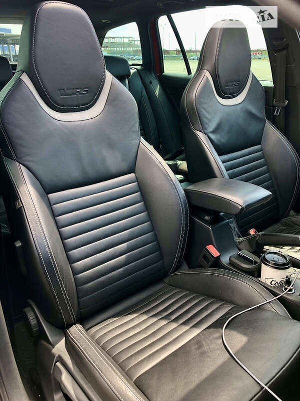 Универсал Skoda Octavia 2015 в Киеве фото 4 Универсал Skoda Octavia 2015 в Киеве