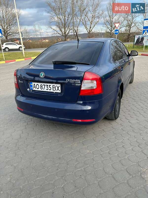 Лифтбек Skoda Octavia 2011 в Ужгороде