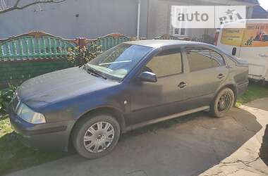 Лифтбек Skoda Octavia 2008 в Гусятине