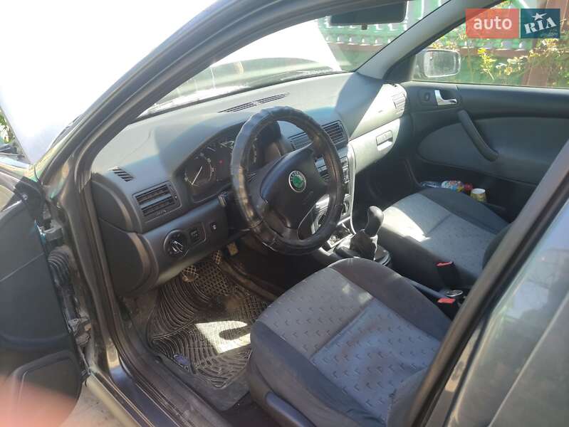 Лифтбек Skoda Octavia 2008 в Гусятине