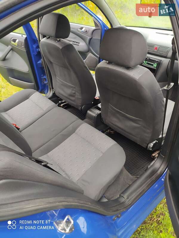 Лифтбек Skoda Octavia 2006 в Ямполе