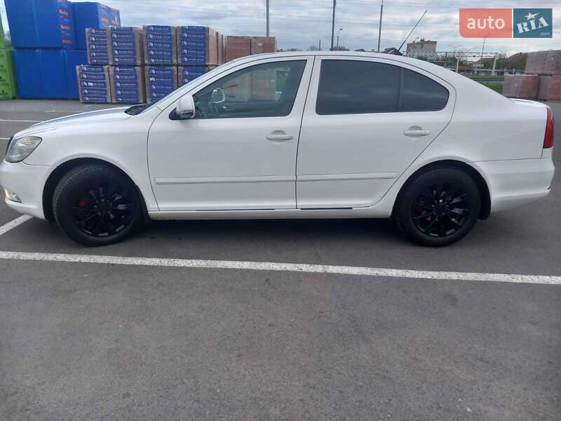Лифтбек Skoda Octavia 2012 в Мукачево