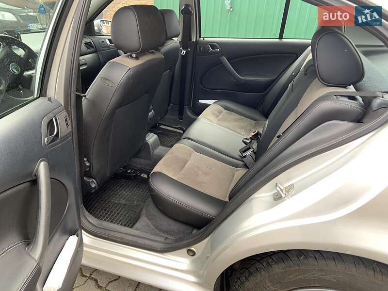 Лифтбек Skoda Octavia 2001 в Луцке