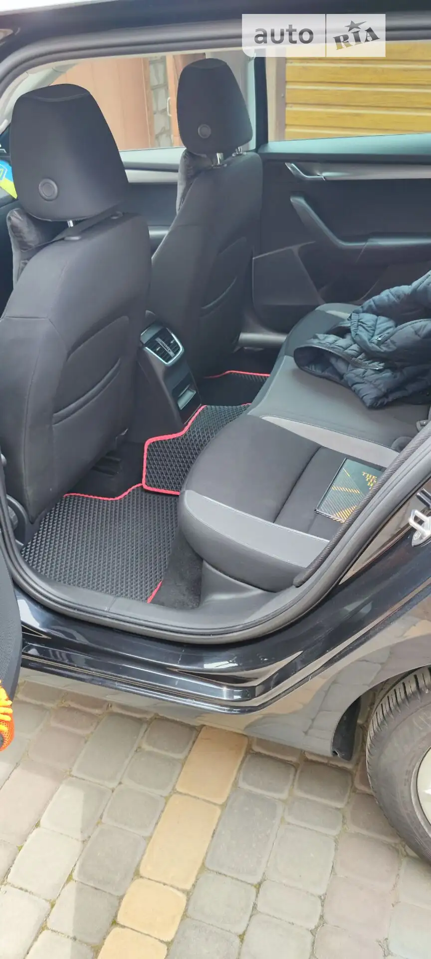 2016 Skoda Octavia - мініатюра 9