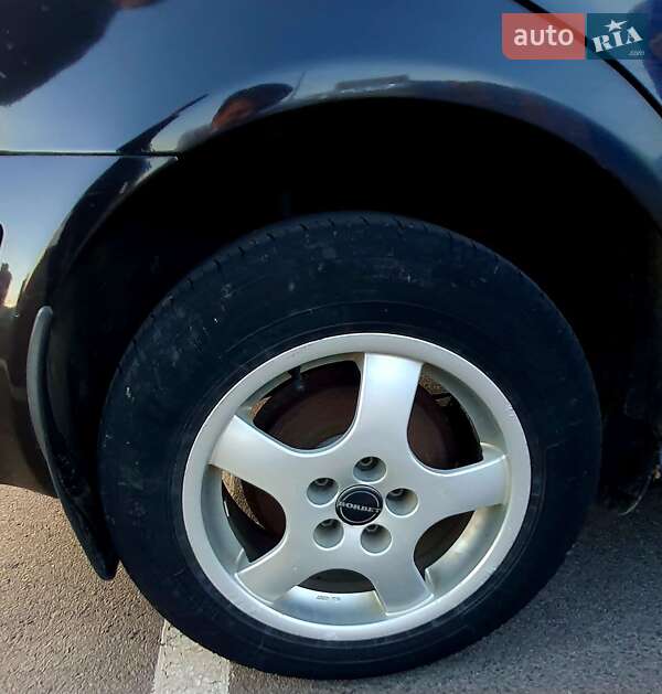 Лифтбек Skoda Octavia 2007 в Мукачево