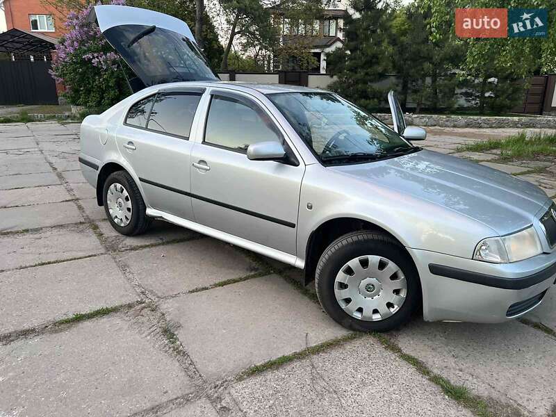 Ліфтбек Skoda Octavia 2008 в Харкові