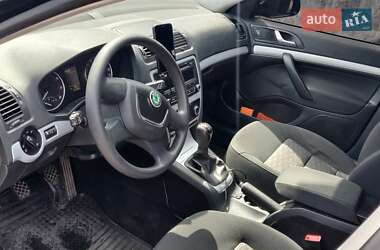 Универсал Skoda Octavia 2009 в 