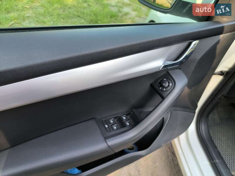 Универсал Skoda Octavia 2017 в Кременчуге