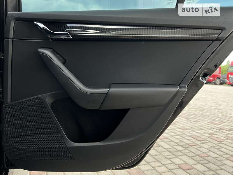 Універсал Skoda Octavia 2019 в Луцьку