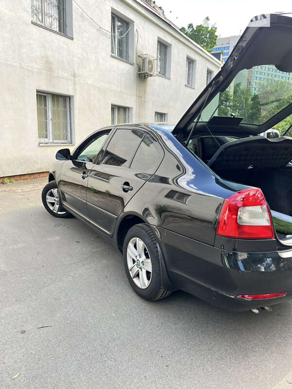 Лифтбек Skoda Octavia 2013 в Киеве