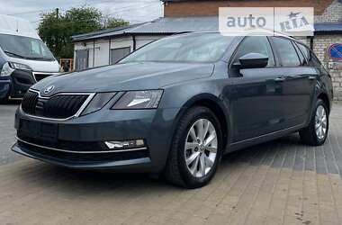 Универсал Skoda Octavia 2019 в Днепре