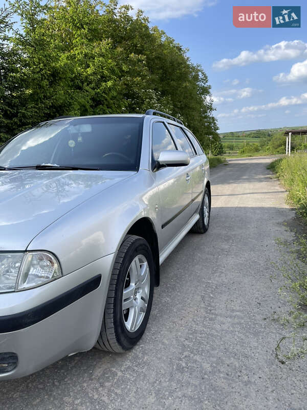 Универсал Skoda Octavia 2005 в Бучаче