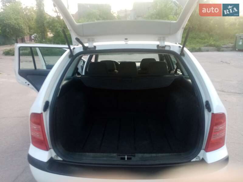 Универсал Skoda Octavia 2008 в Житомире