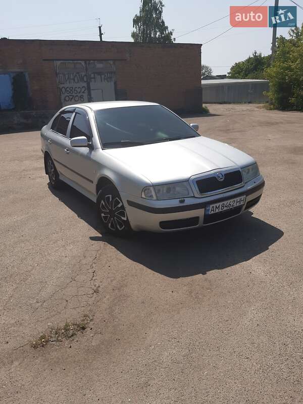 Лифтбек Skoda Octavia 2001 в Малине