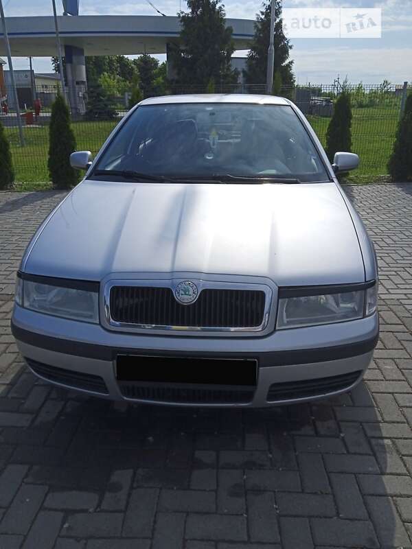 Ліфтбек Skoda Octavia 2008 в 
