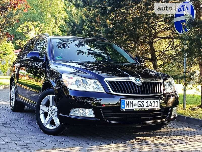 Універсал Skoda Octavia 2013 в Дрогобичі