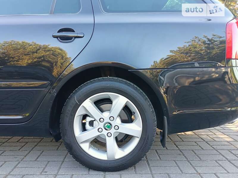 Універсал Skoda Octavia 2013 в Дрогобичі