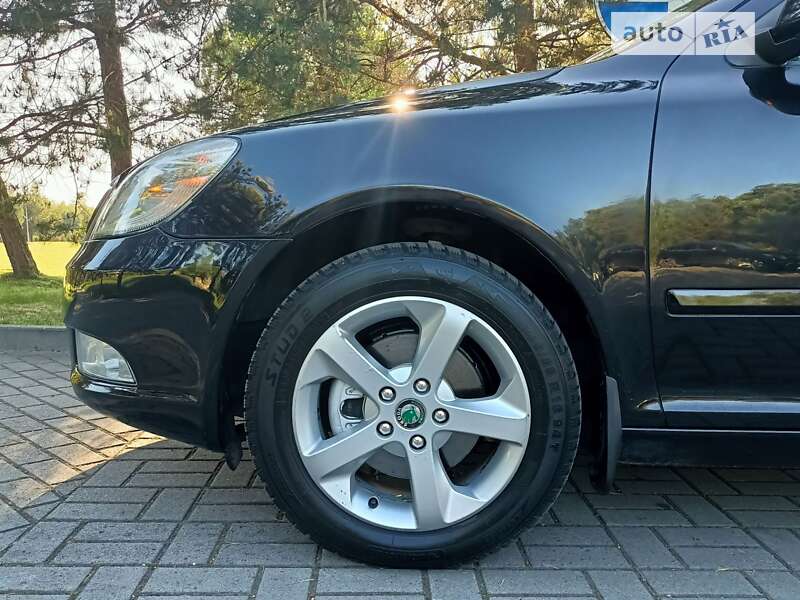 Універсал Skoda Octavia 2013 в Дрогобичі