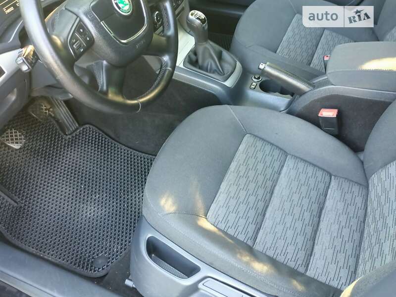 Універсал Skoda Octavia 2013 в Дрогобичі