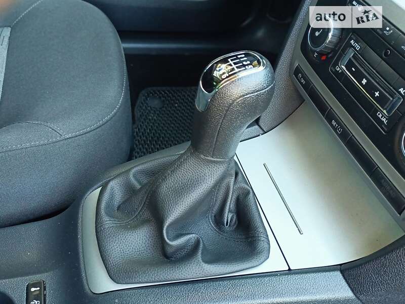 Універсал Skoda Octavia 2013 в Дрогобичі