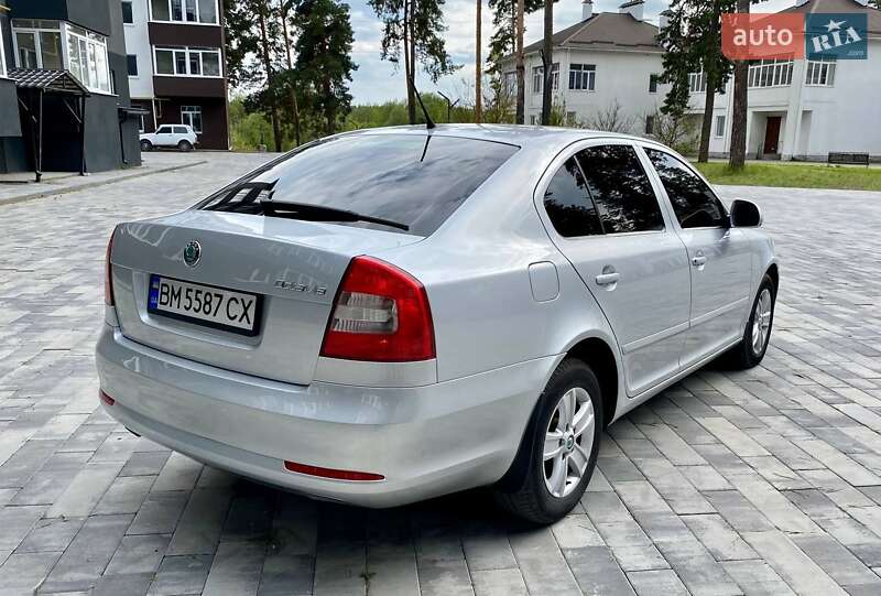 Ліфтбек Skoda Octavia 2012 в Охтирці
