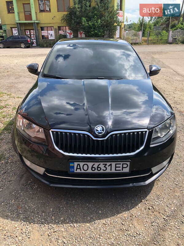 Лифтбек Skoda Octavia 2015 в Виноградове