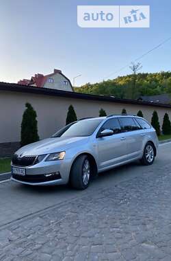 Универсал Skoda Octavia 2017 в Мукачево