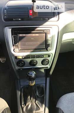 Ліфтбек Skoda Octavia 2008 в 