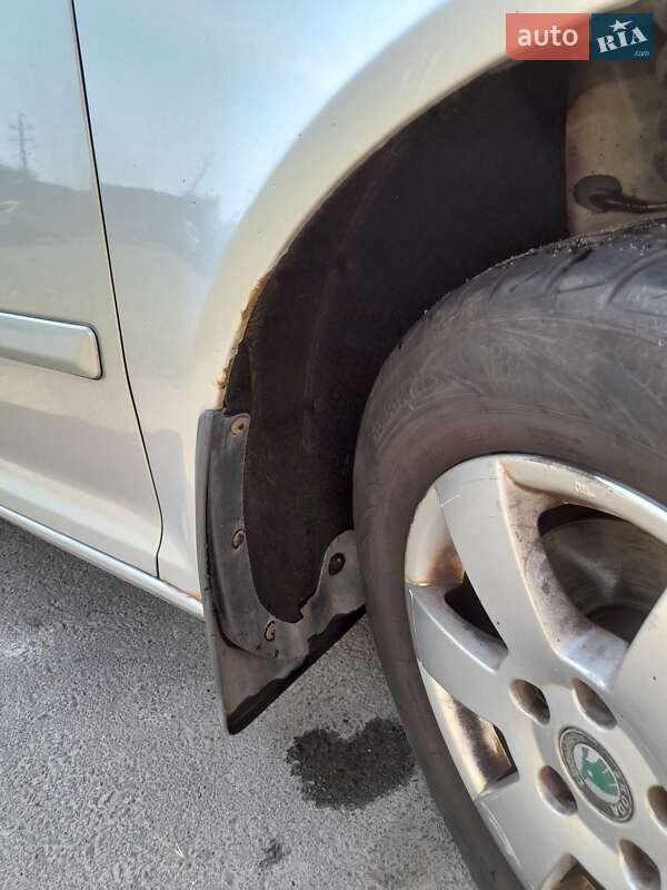 Лифтбек Skoda Octavia 2009 в Одессе