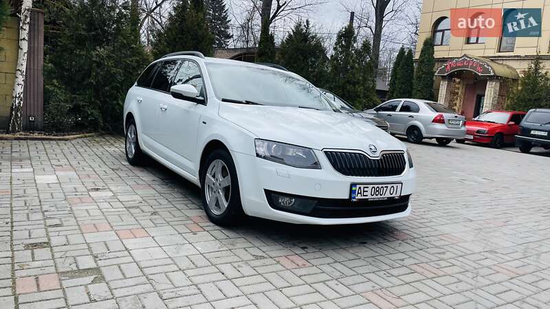 Универсал Skoda Octavia 2017 в Днепре