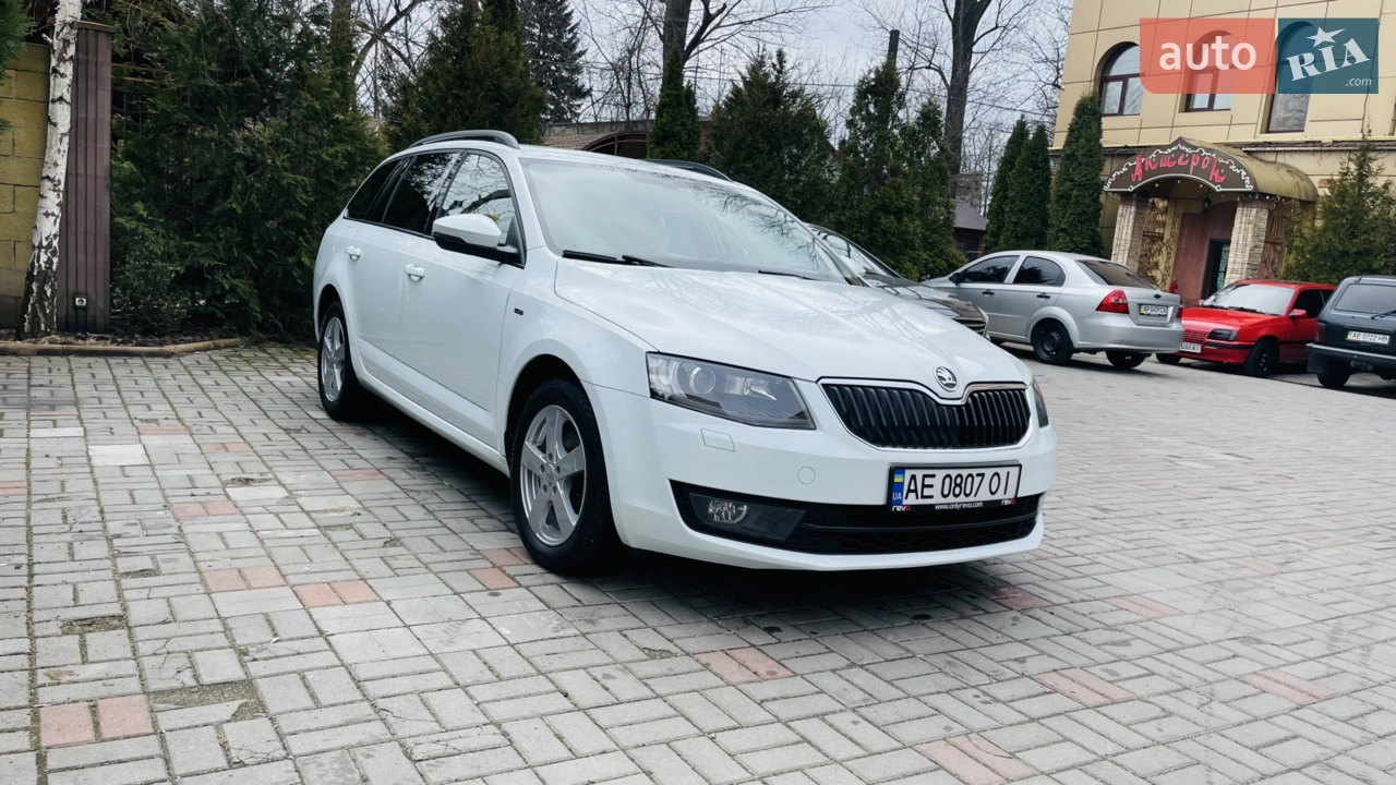 2017 Skoda Octavia - мініатюра 21