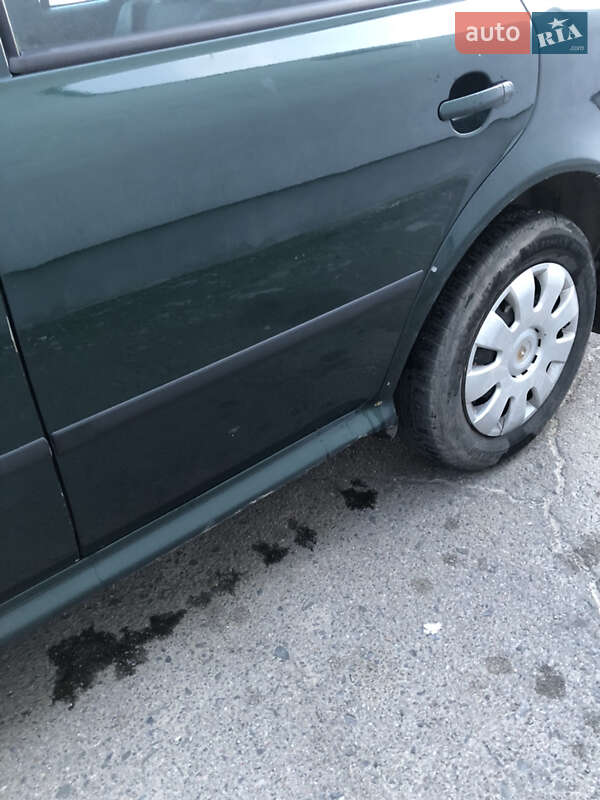 Універсал Skoda Octavia 2002 в Львові