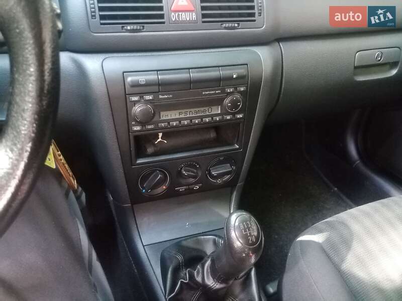 Универсал Skoda Octavia 2007 в Виннице