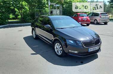 Лифтбек Skoda Octavia 2017 в Краматорске