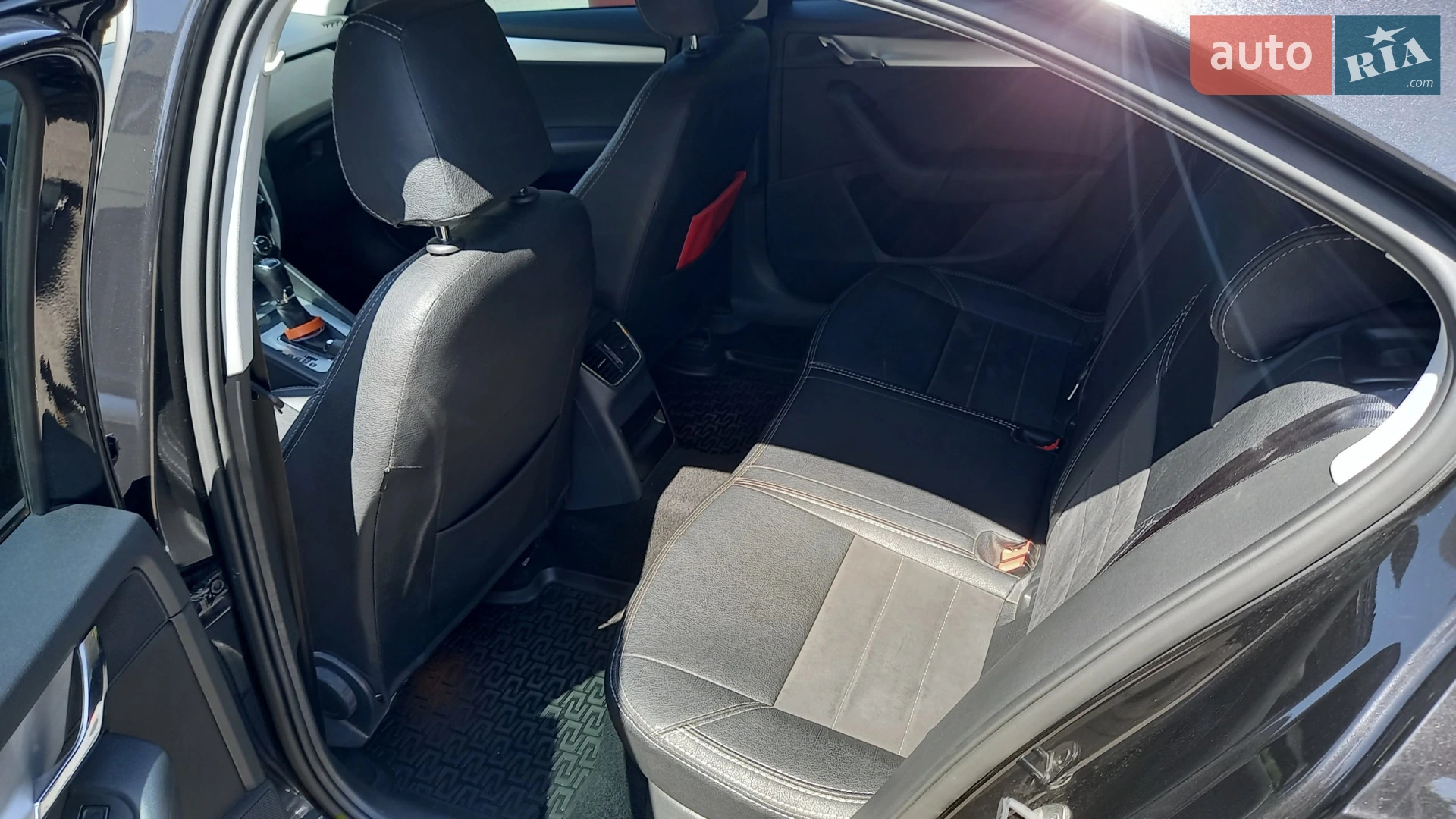 2017 Skoda Octavia - мініатюра 15
