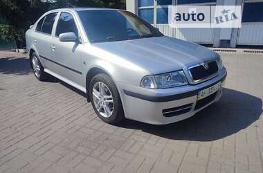 Ліфтбек Skoda Octavia 2010 в 