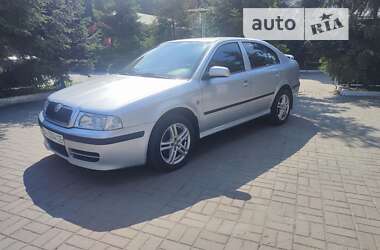 Ліфтбек Skoda Octavia 2010 в 
