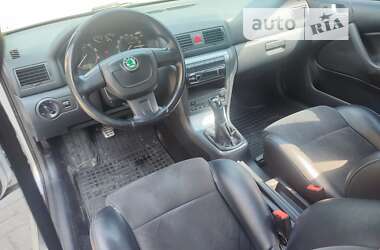 Ліфтбек Skoda Octavia 2010 в 