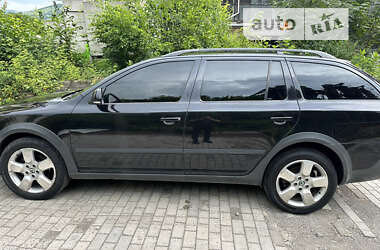 Универсал Skoda Octavia 2010 в Рахове