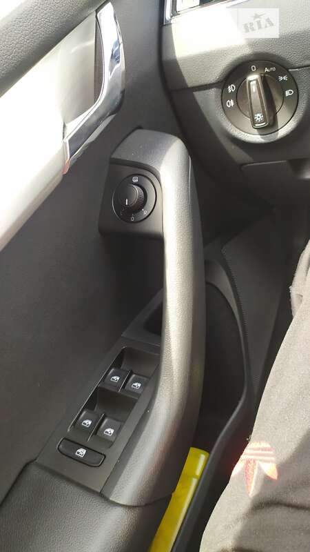 Универсал Skoda Octavia 2019 в Жашкове