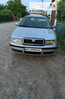 Универсал Skoda Octavia 2000 в 